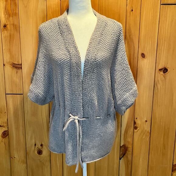 ELLE Soft Gray Cardigan Buttoned and Ties in the Waist  Size Large (F-174) - Picture 1 of 6